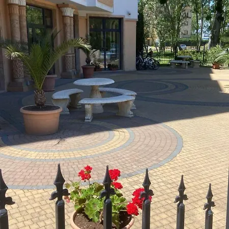 Apartament Aphrodite Rose *