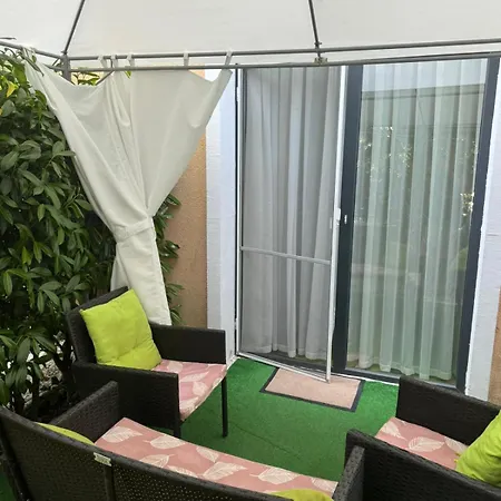 Apartament Aphrodite Rose
